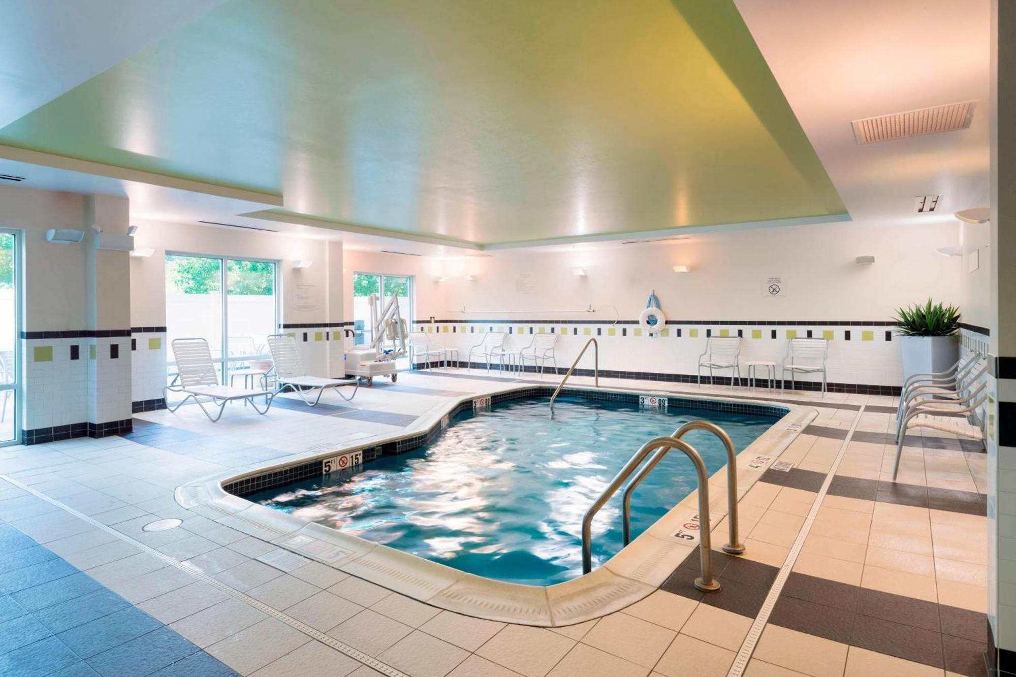Fairfield Inn & Suites Huntingdon Raystown Lake Экстерьер фото